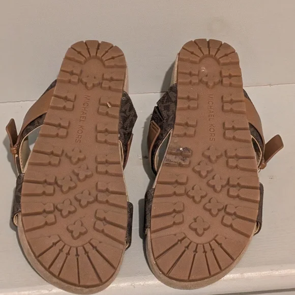Michael Kors Sandals - Picture 4 of 7